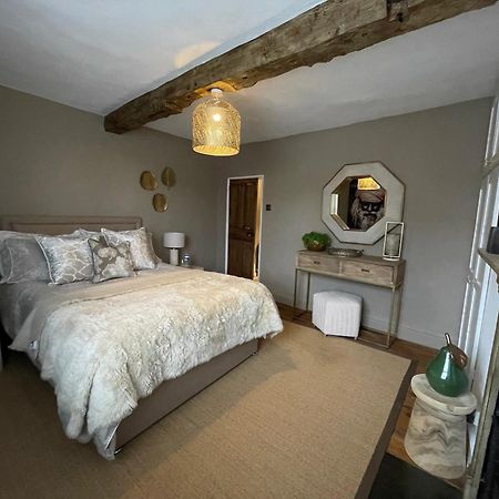 Entire Georgian Luxury Home - 3 Storey- High St Henley-In-Arden -Two Bedrooms-Sleeps 4 Dış mekan fotoğraf