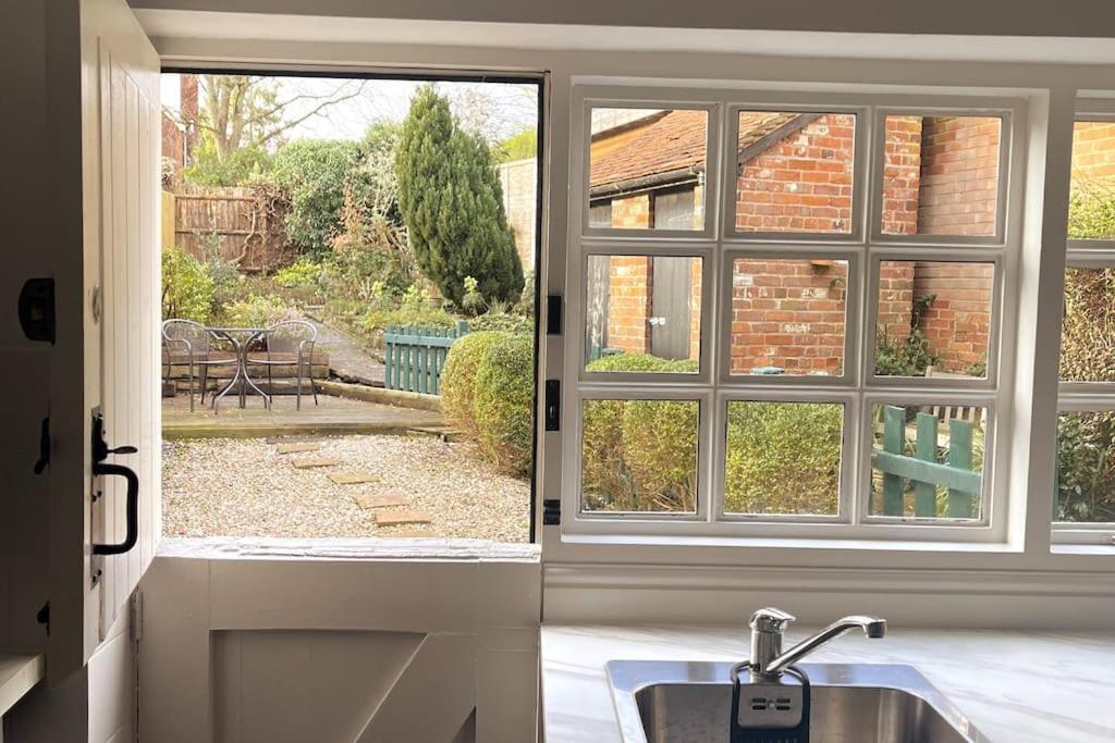 Entire Georgian Luxury Home - 3 Storey- High St Henley-In-Arden -Two Bedrooms-Sleeps 4 Dış mekan fotoğraf